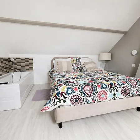 Maison Marie Centre -9 Pers Holiday home Deauville